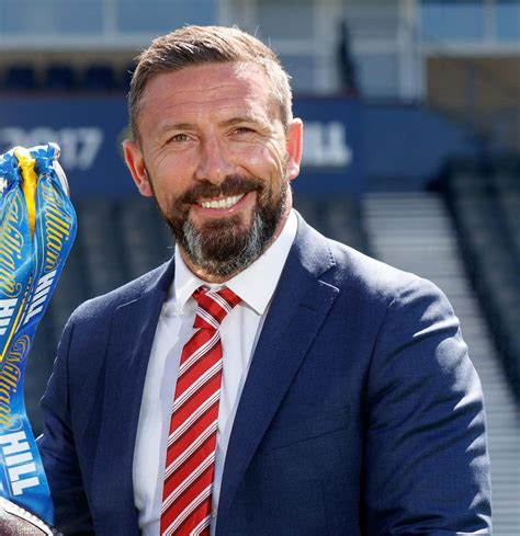 Derek McInnes .